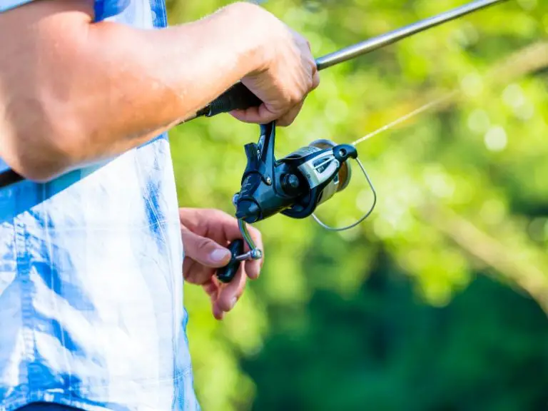 How to Put Line On a Spincast Reel